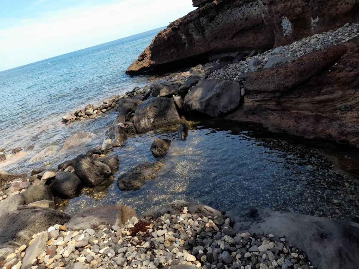Paradyse Den'S Pres Sources D'Eau Chaudes , Paisible , Vue Sur Mer , Wifi Bouillante Eksteriør bilde